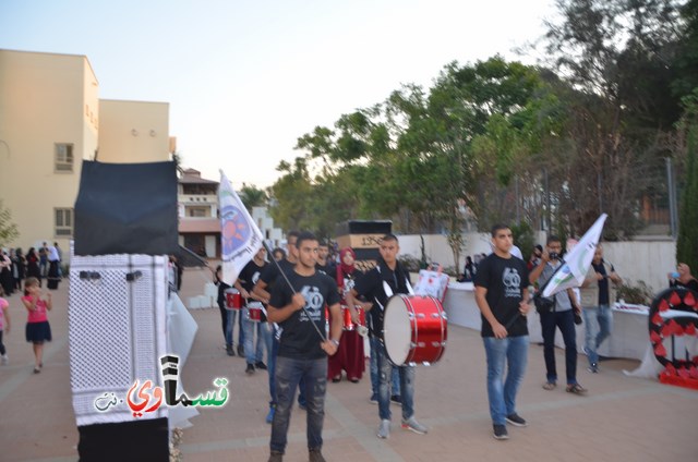 فيديو : الثانوية الجديدة تُبدع في اخراج تحفة فنية للفنان القسماوي عبد التمام ..ايها السادة .. هكذا يُحترم من اعطى للذكرى ..  